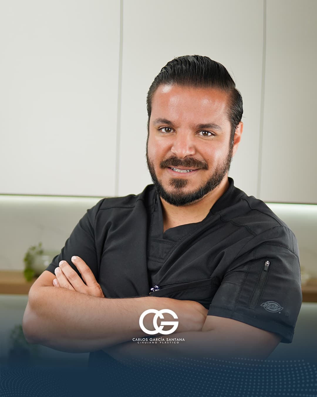 Fotografía del Dr. Carlos García Santana